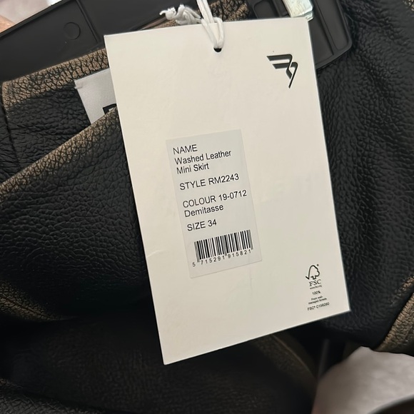 REMAIN Black Washed Leather Miniskirt - Picture 4 of 12